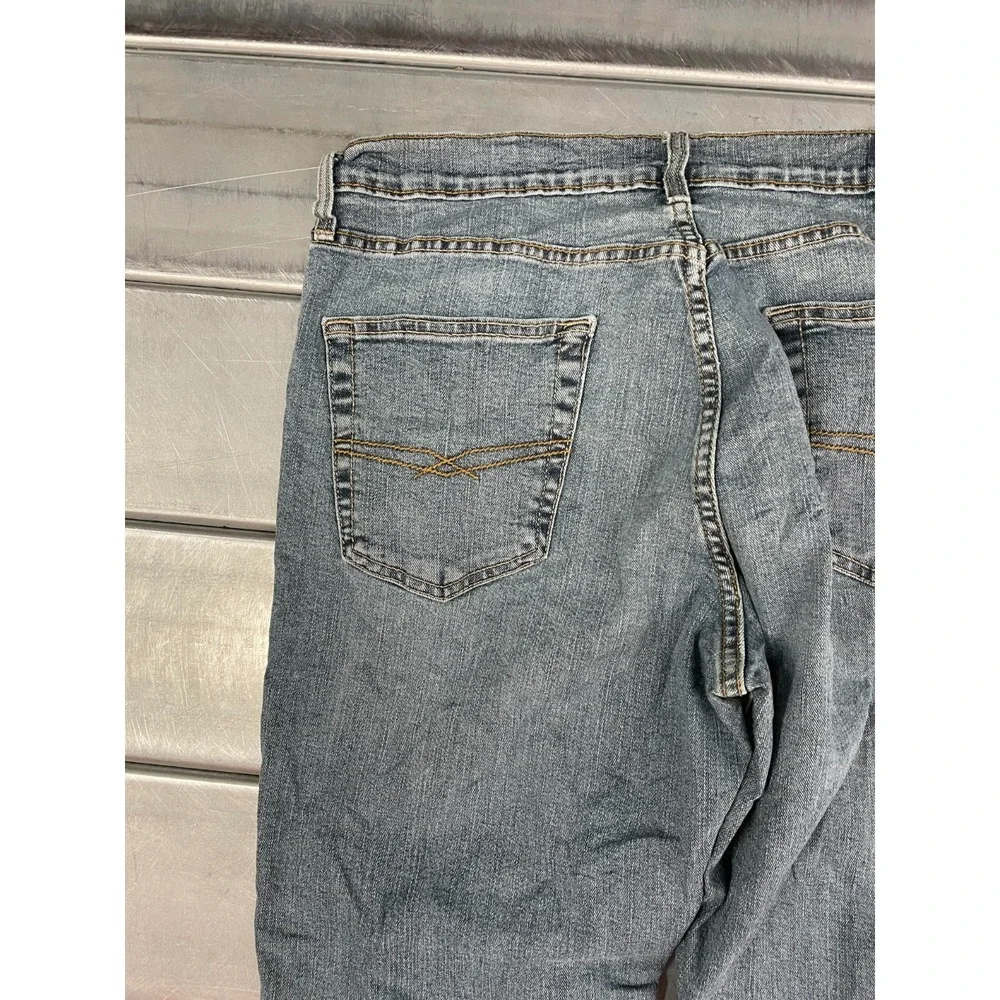 Signature Levis S67 Athletic Jeans Mens 34X30 Blue‎ Medium Wash Denim Straight